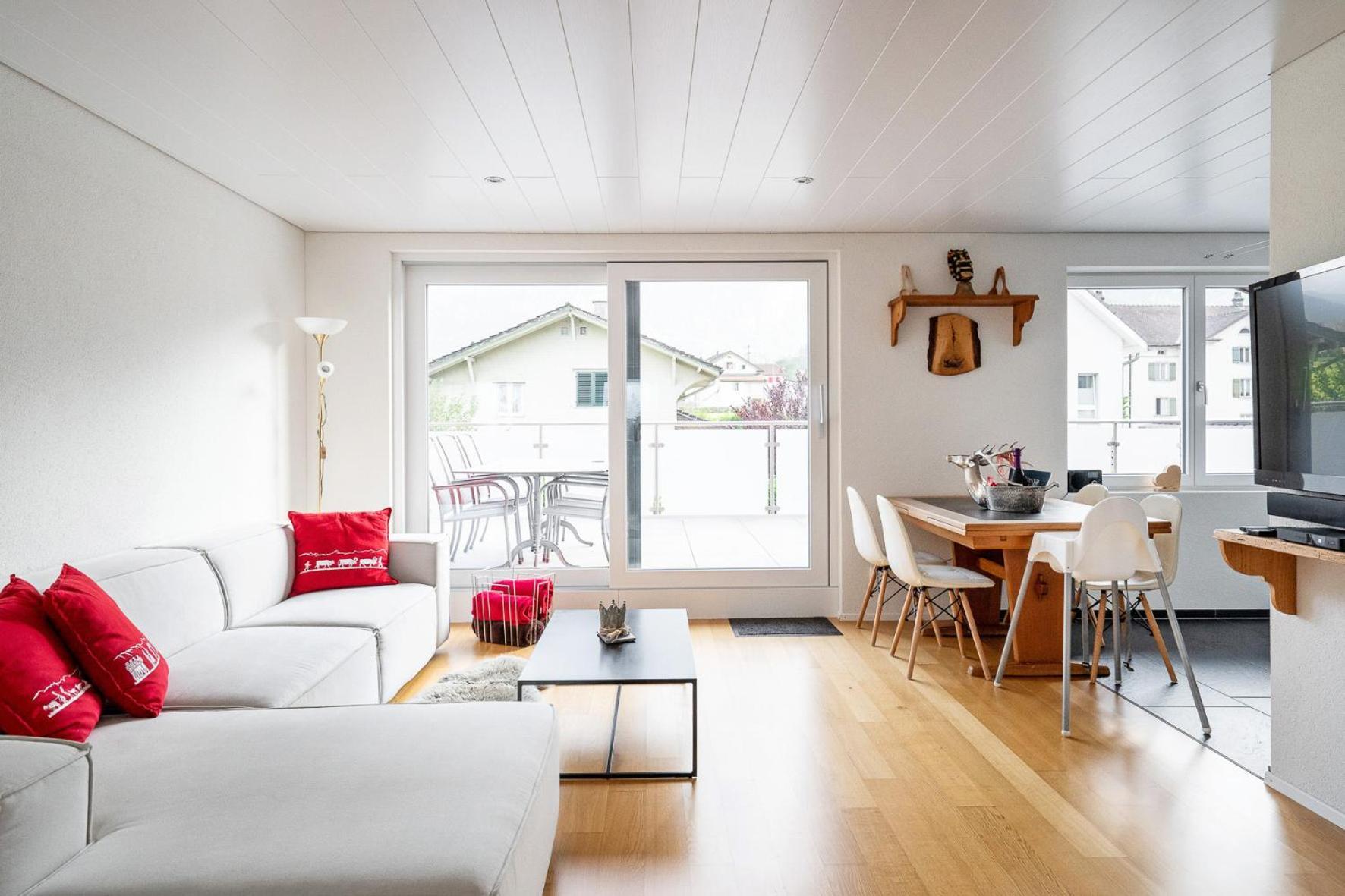 Glarner Bed Apartment Netstal Exterior photo